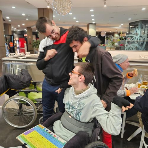 b8beb525 5877 4315 9331 6e7c06bc3bd5